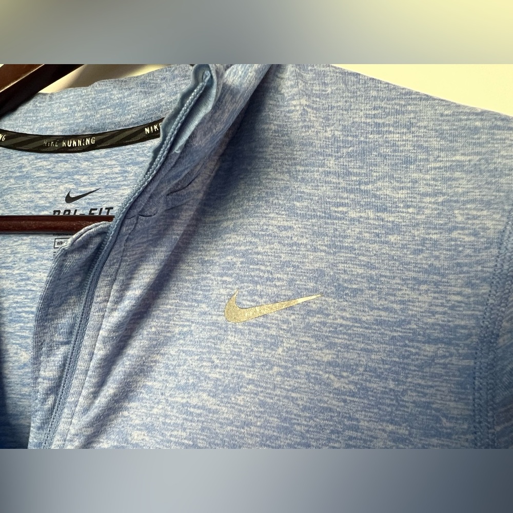 Nike Dri-FIT Women's 1/4-Zip Performance Running Pullover Lightweight Sz Small - Picture 5 of 7